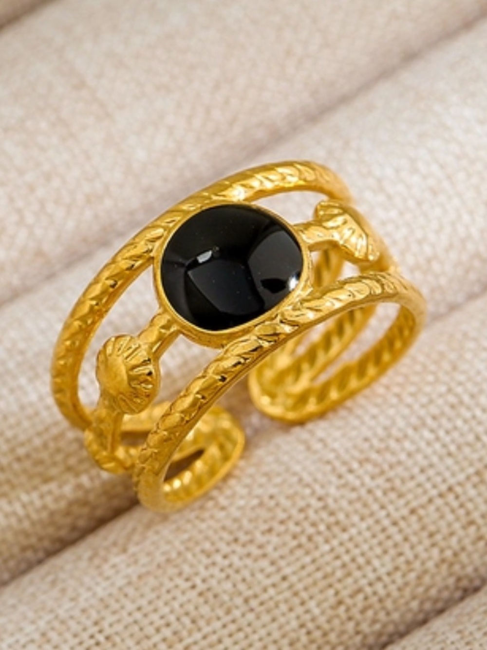 18k Gold Plated Black Enamel Openwork Ring